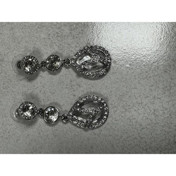 Jewelry - Silver Tone Crystal Teardrop Dangle Earrings Rhinestone Sparkle 2.25”